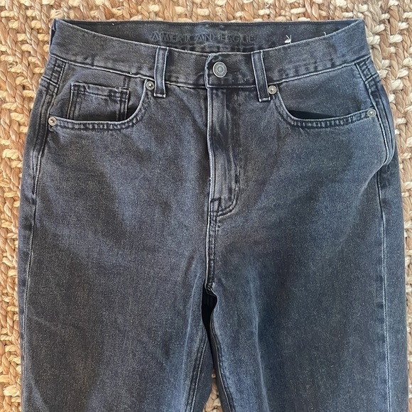 American eagle mom jeans black faded size 2 - Picture 4 of 10